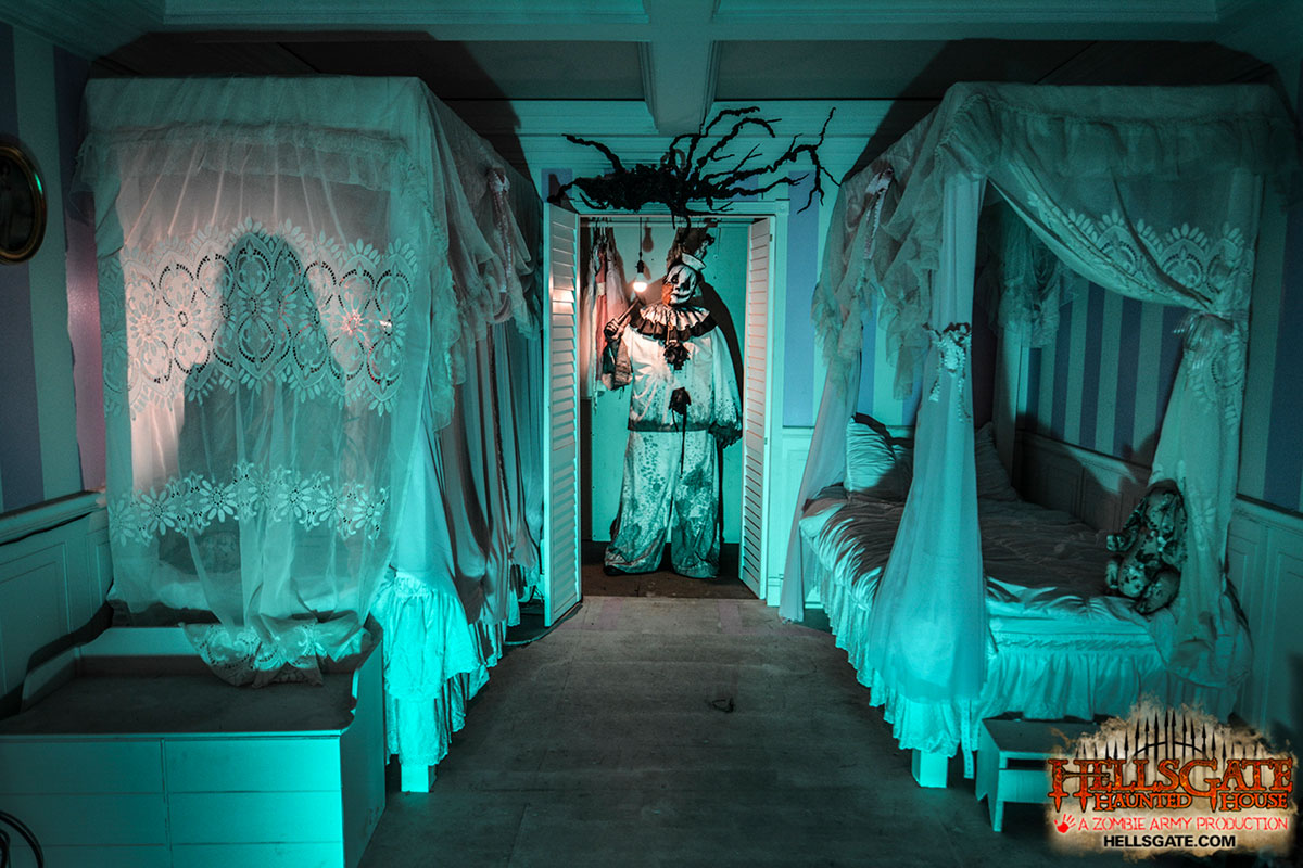 HellsGate Haunted House in Lockport, IL