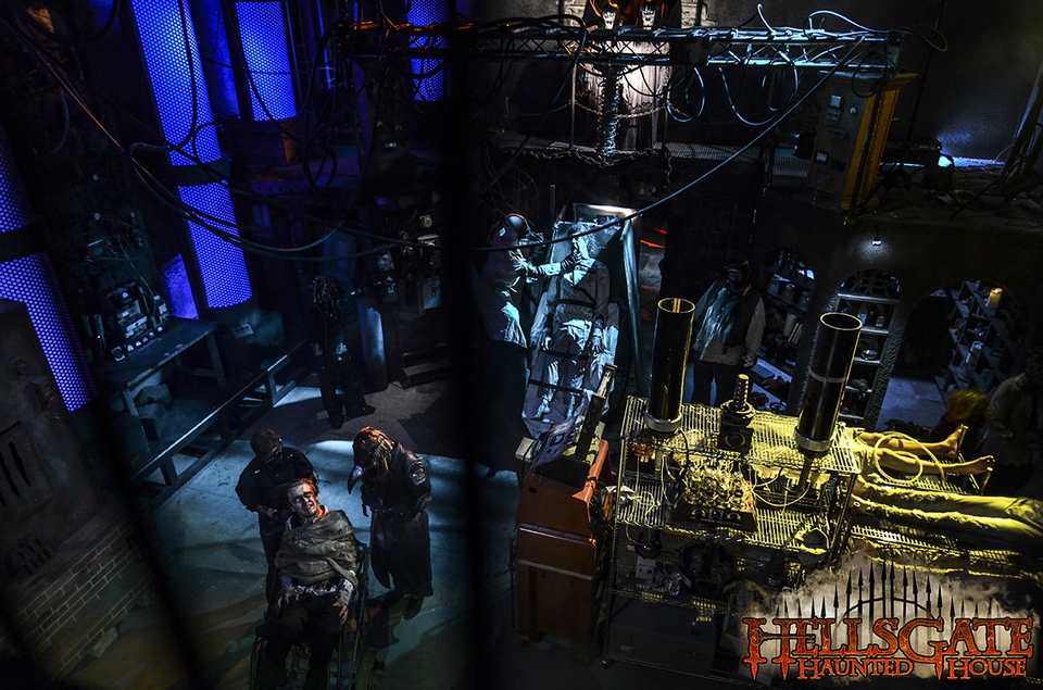 HellsGate Haunted House in Lockport, IL