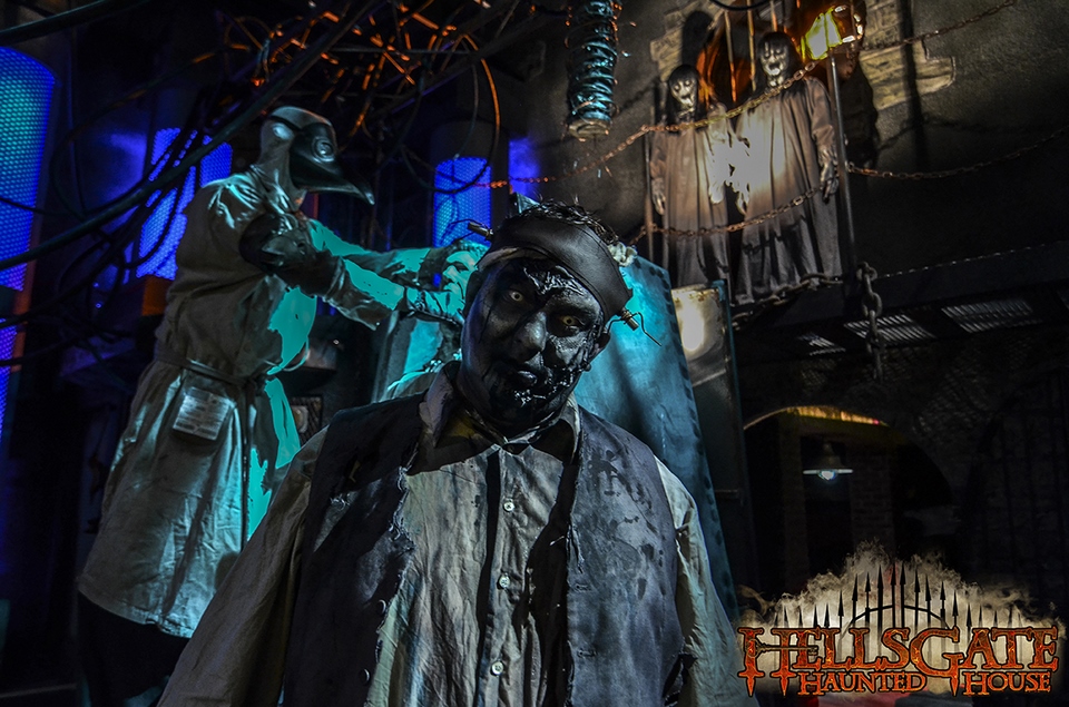 HellsGate Haunted House in Lockport, IL